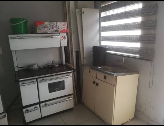 2 BEDROOM HOUSE FOR SALE IN KATLEHONG SOUTH